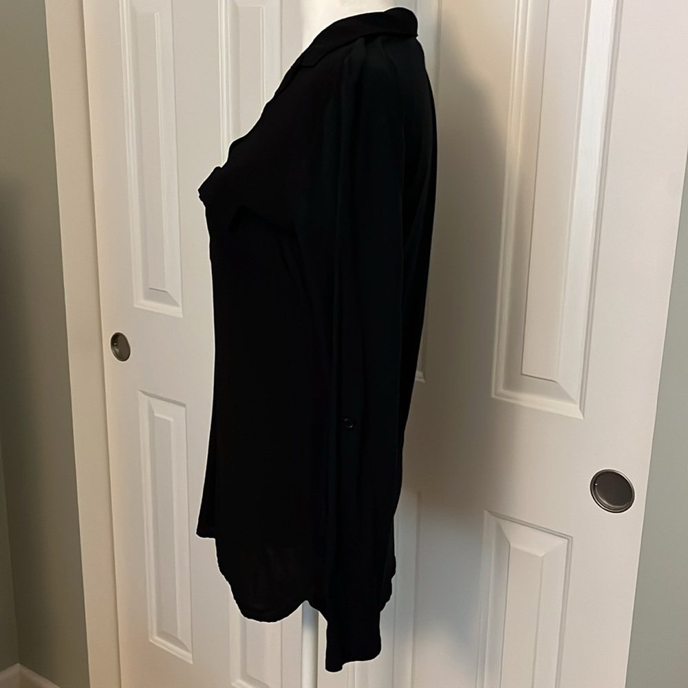 Splendid Black V Neck - Picture 3 of 8